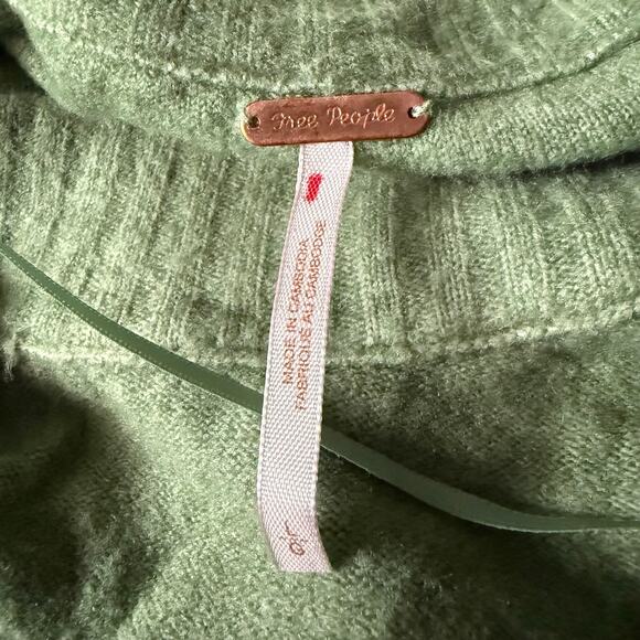 Free People Phoebe Oversized Pullover Sweater Large Wool Blend Ribbed Knit - Picture 5 of 5